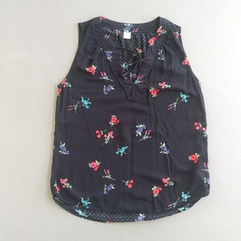 Old Navy Floral Blouse / Top